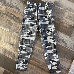 Dylan Camo Pants